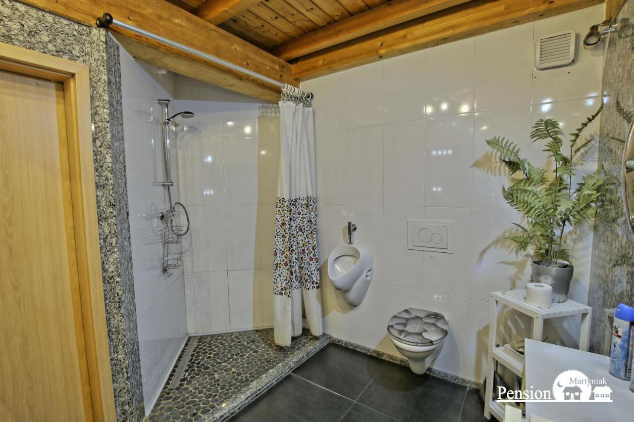 Einzelzimmer mit Gemeinschaftsdusche und -WC